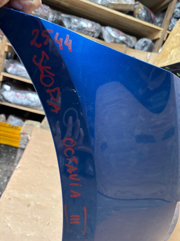 Купити Бампер передній перед skoda octavia 3 5e 2012- протитуманна фара