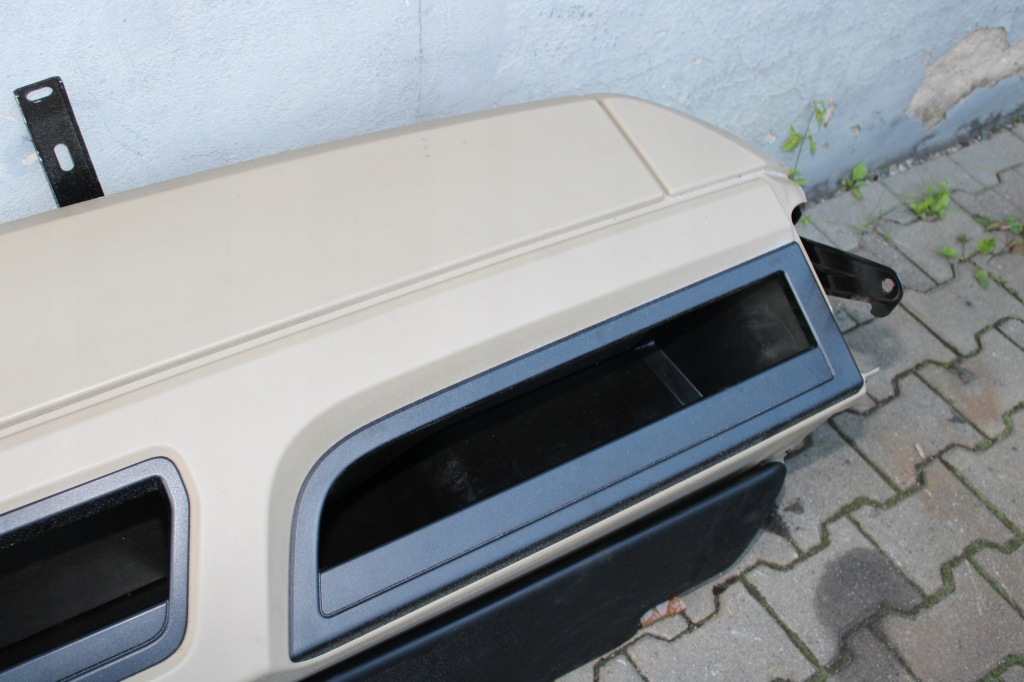 фото №10, Mercedes actros mp4 приборная панель верхний полка бардачок козырьки солнечные streamspace