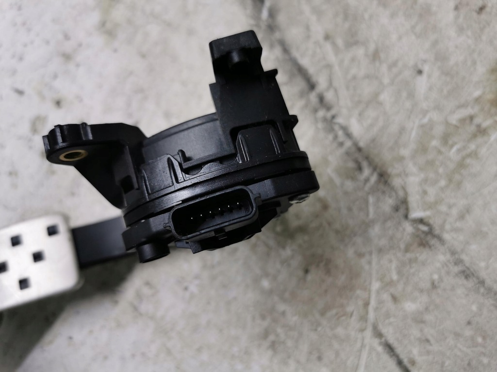 фото №7, Потенциометр газа renault captur i 0.9 tce 13-19