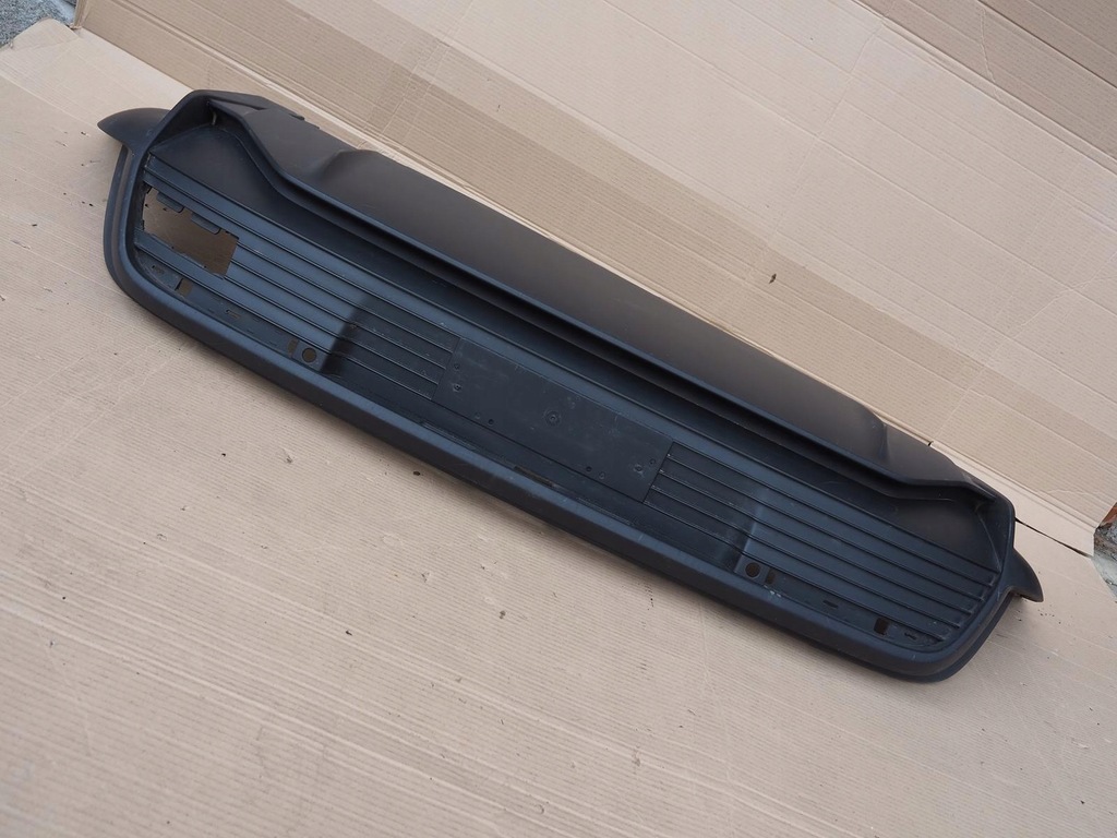 фото №10, Porsche taycan диффузор бампер задняя накладка