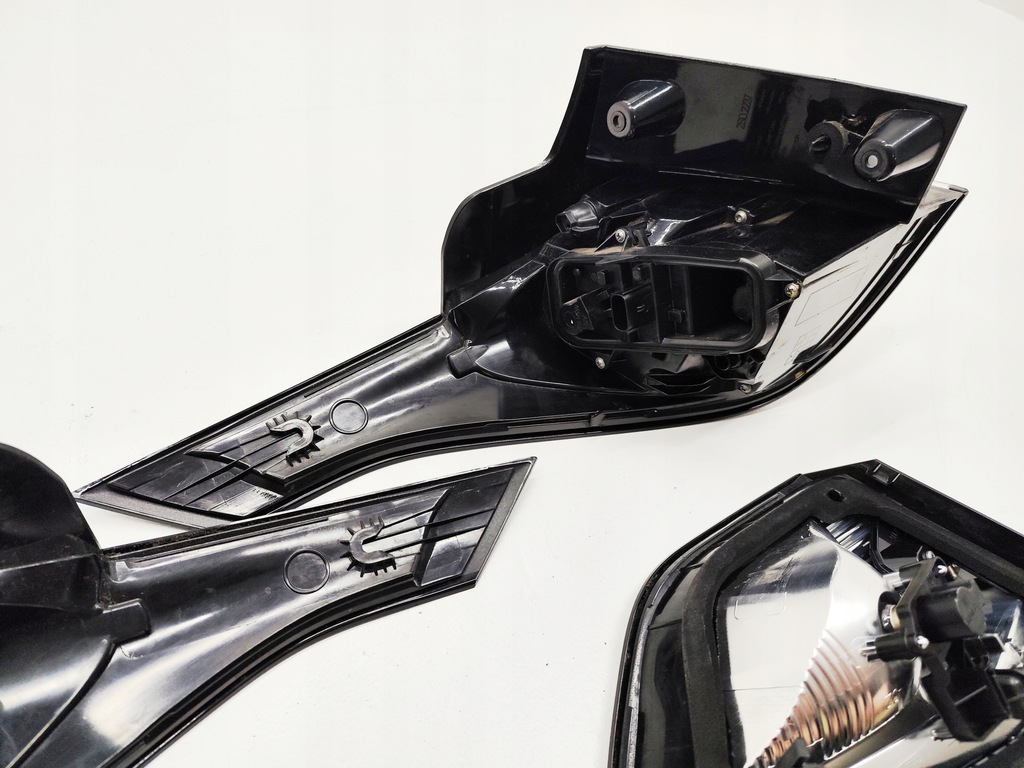 фото №11, Opel crossland x lift лампы задняя комплект