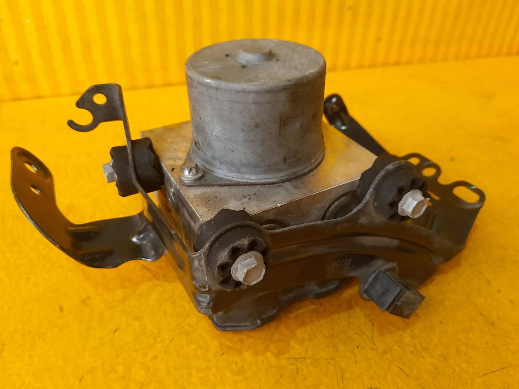 фото №2, Mini countryman r60 r61 2.0d насос abs 9813345