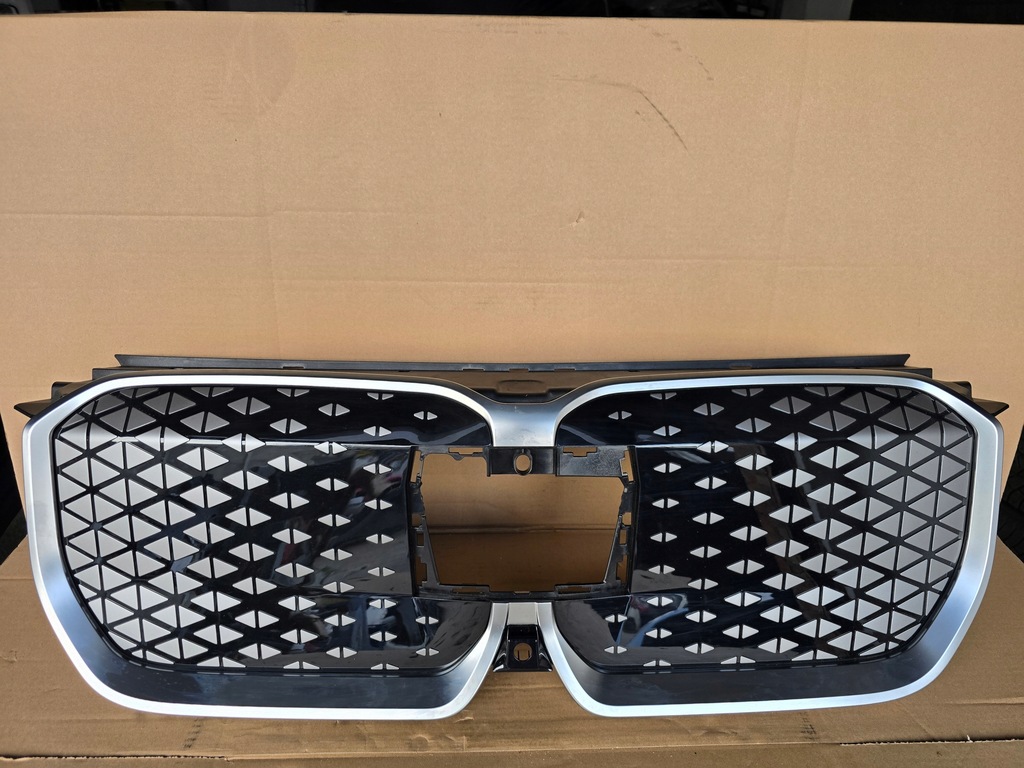 фото №1, Bmw x1 u11 u12 решётка радиатора решётка радиатора 5a7d664