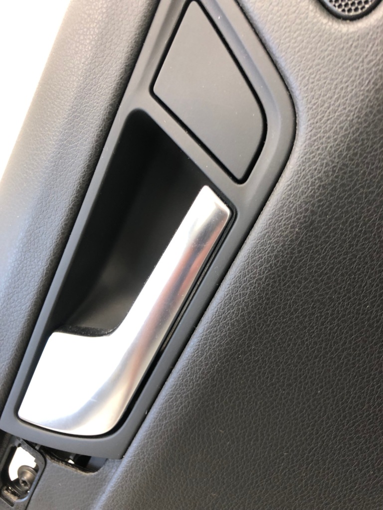 фото №4, Обшивка дверь левый задняя audi q5