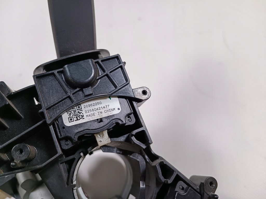 фото №8, Переключатели рычаг замок зажигания chevrolet camaro 2009-2015