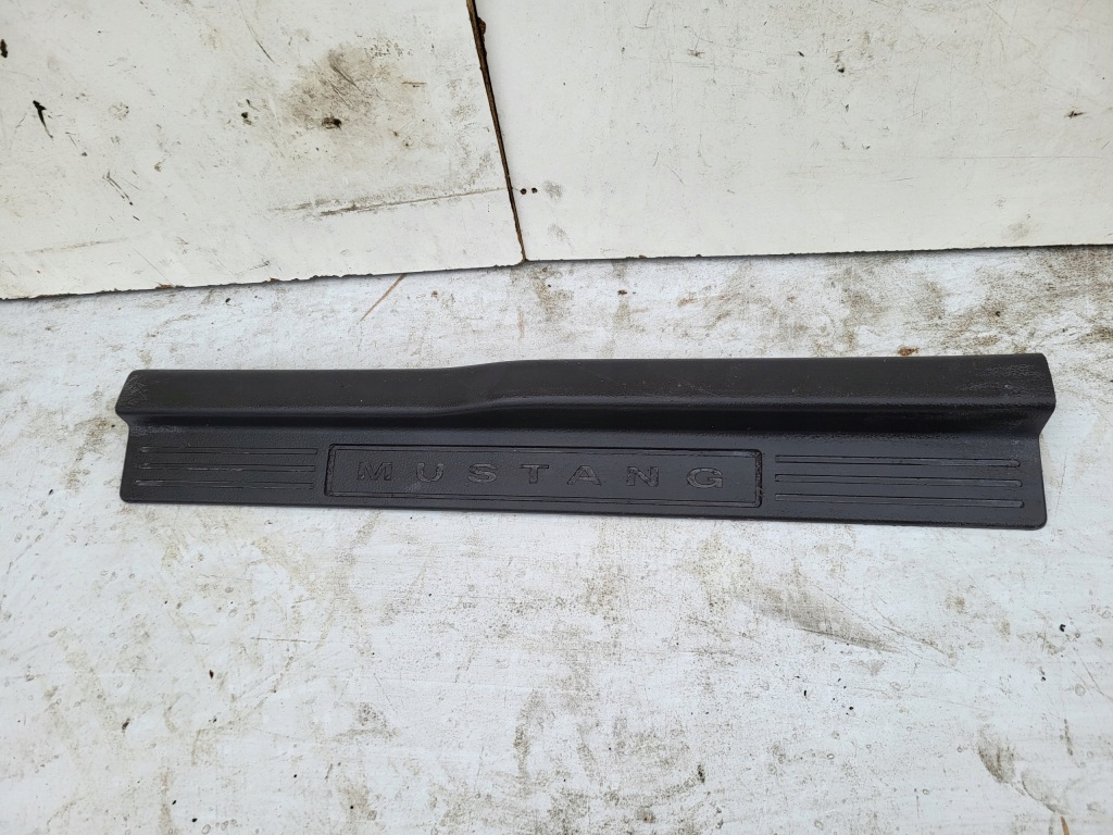 фото №1, Ford mustang v 2010-2014 порог молдинг накладка порог левая 4r33-6313201