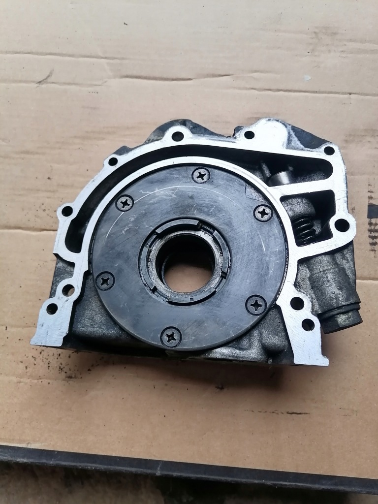Купить Насос масла t4 2.5tdi 074115109b