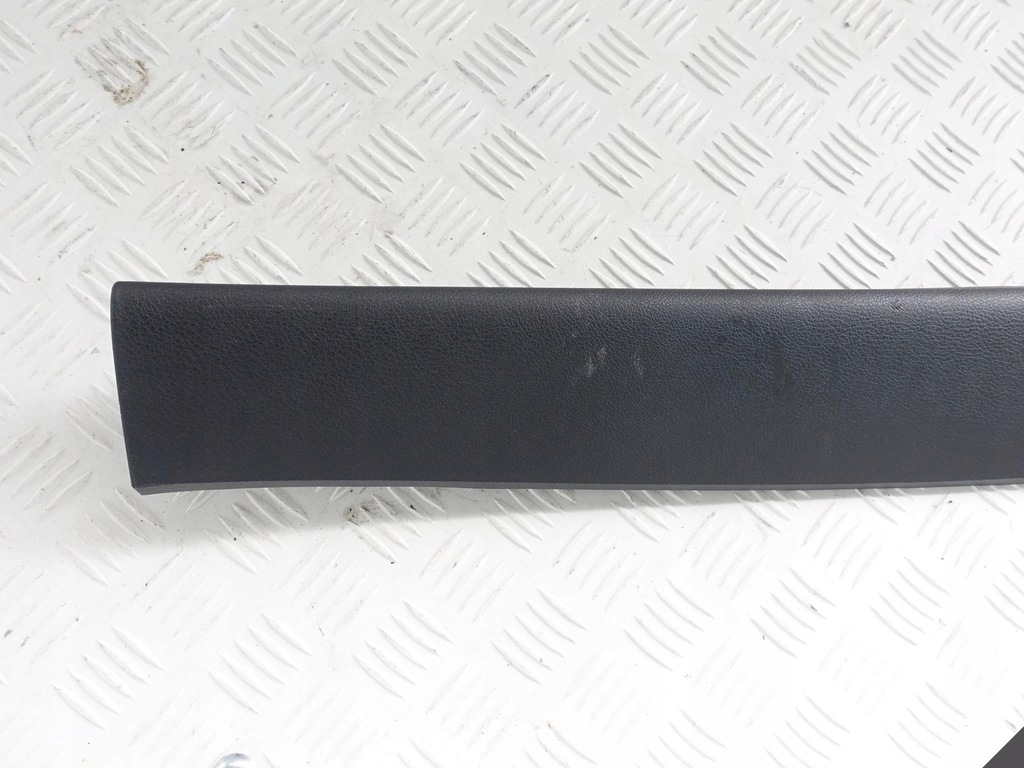 фото №10, Cayenne 7p5 корпус кришки багажника оббивка задня