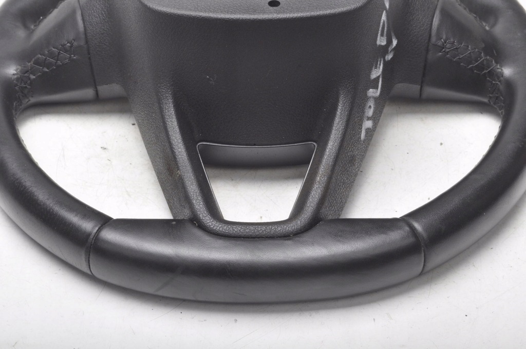 фото №12, Seat toledo iv повітропровід шкіряний