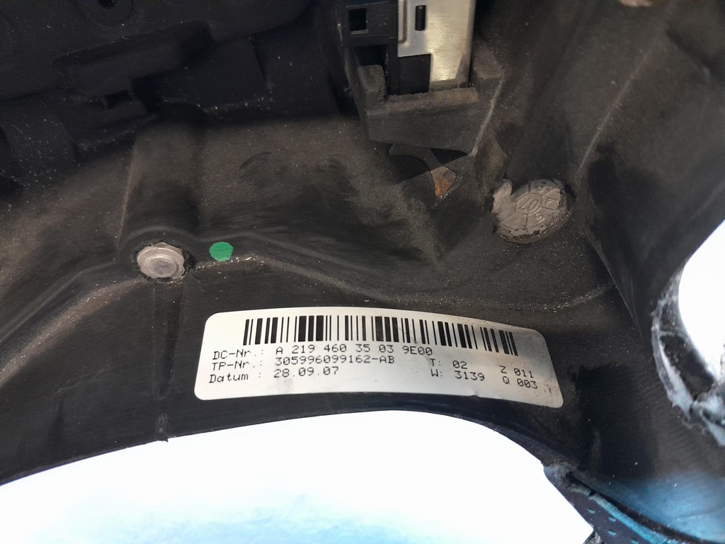 фото №8, Mercedes e w211 lift воздуховод кожа