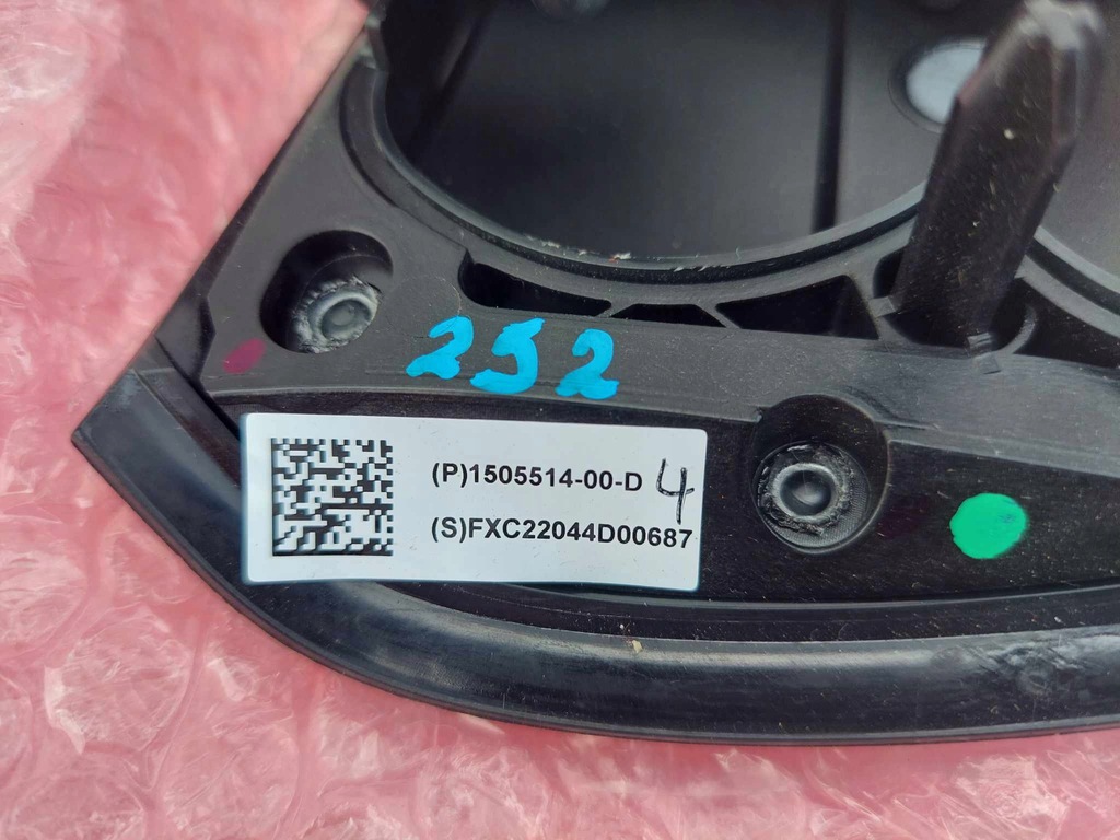 фото №6, Tesla model 3 кришка порт заряджання nowa оригінальний номер 252