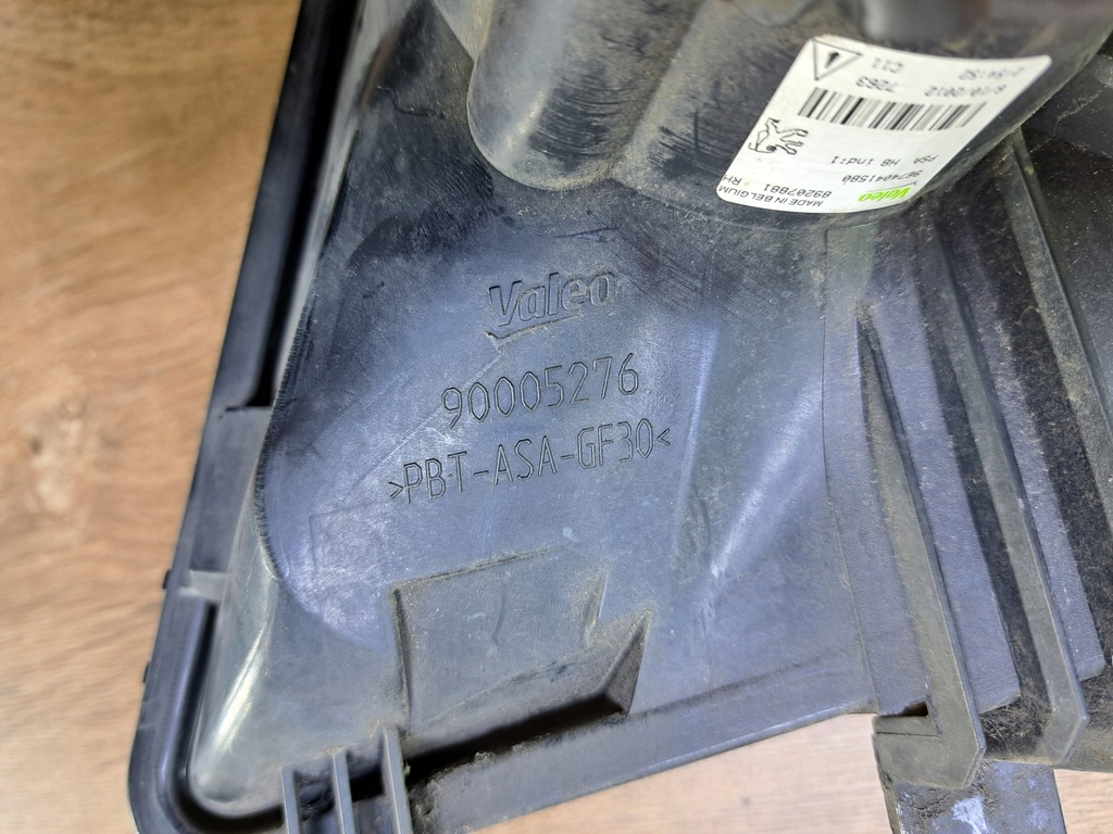 фото №7, Peugeot 308 противотуманная фара правый 9674041580