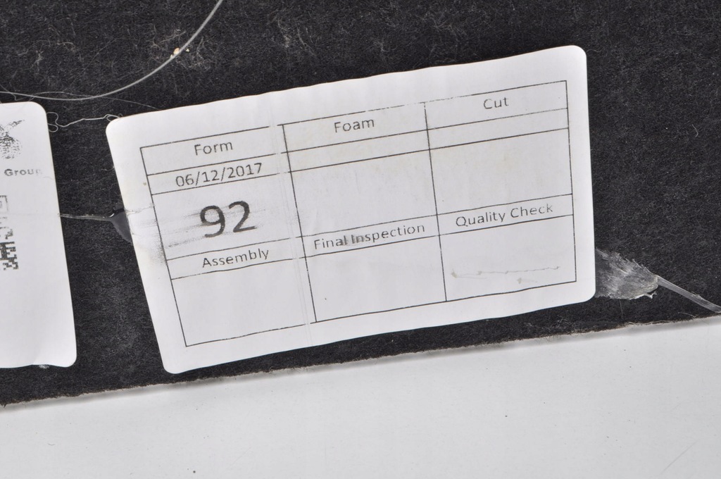 фото №14, Bentley bentayga обшивка багажника правий задня 36a863888m