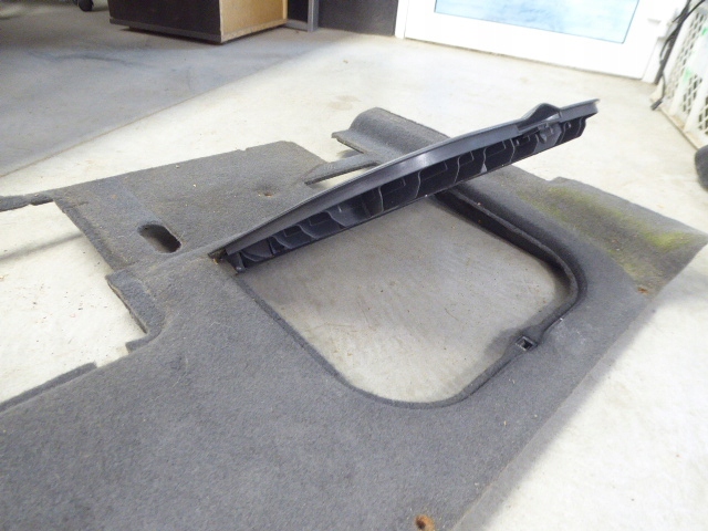 фото №8, Xsara picasso i 98r- обшивка підлога бардачок