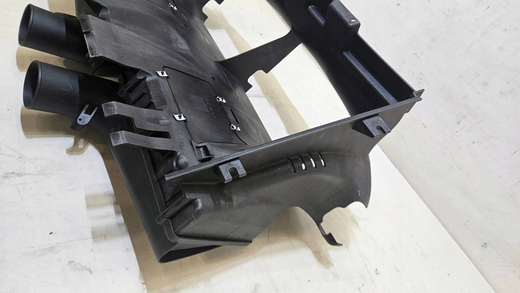 фото №9, Корпус фильтр воздуховод воздуха ferrari california f149