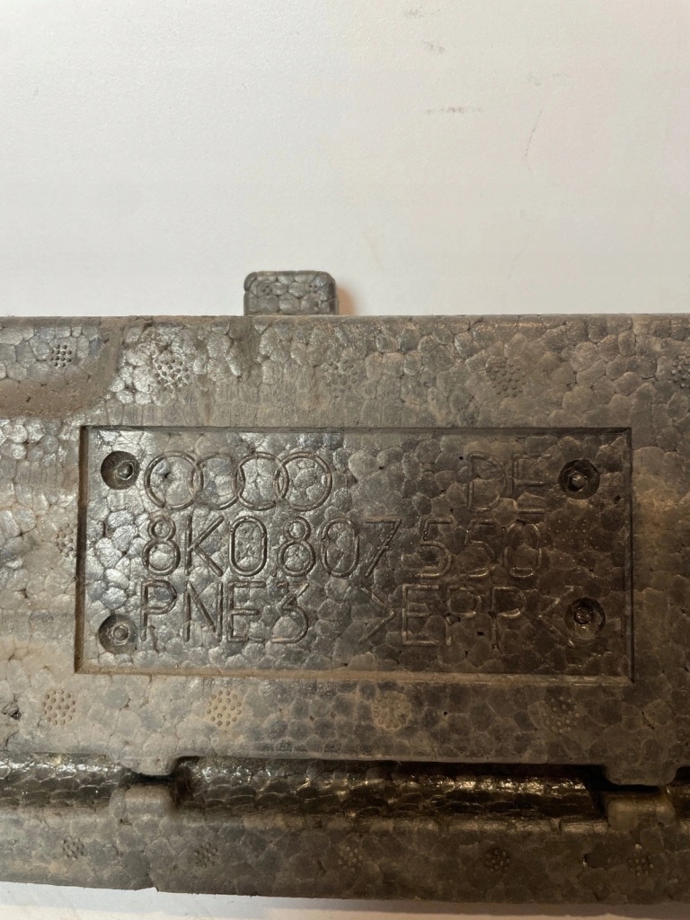 фото №10, Абсорбер піна бампера перед audi a4 b8