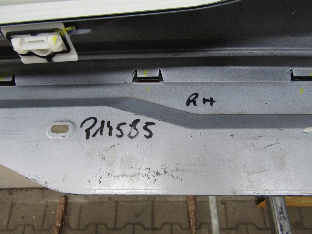 фото №14, Молдинг порог правая audi tt rs lift s-line 8s0 18-