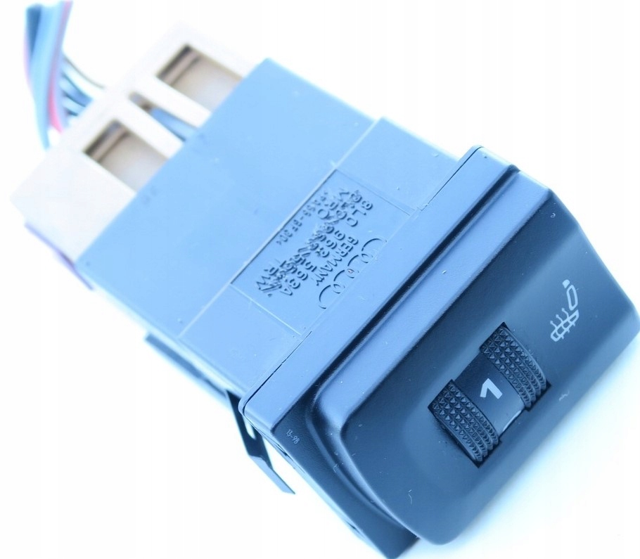 фото №1, Кнопка сидіння колодка audi a3 s3 96-00