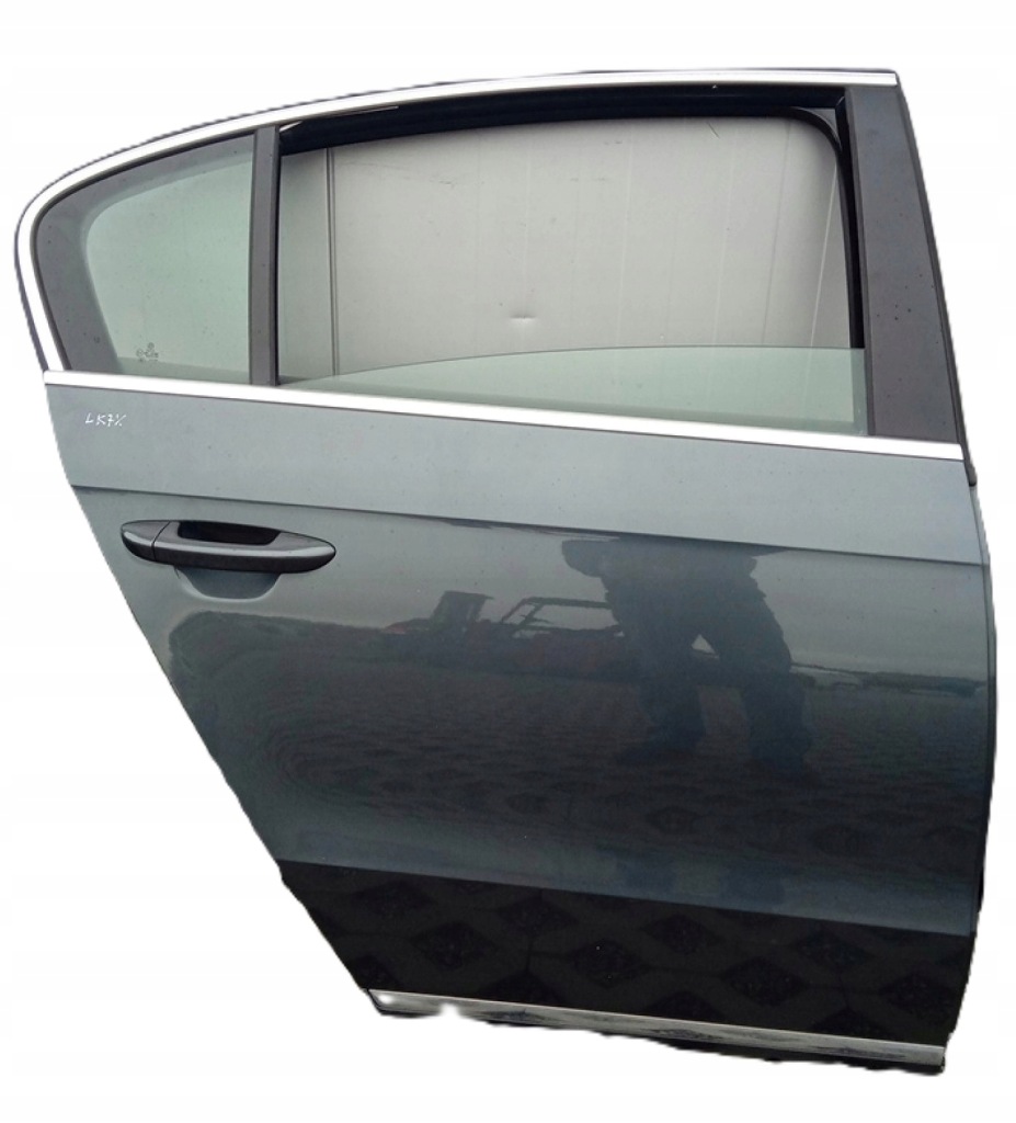 фото №1, Дверь задние правое vw passat b7 sedan lk7x