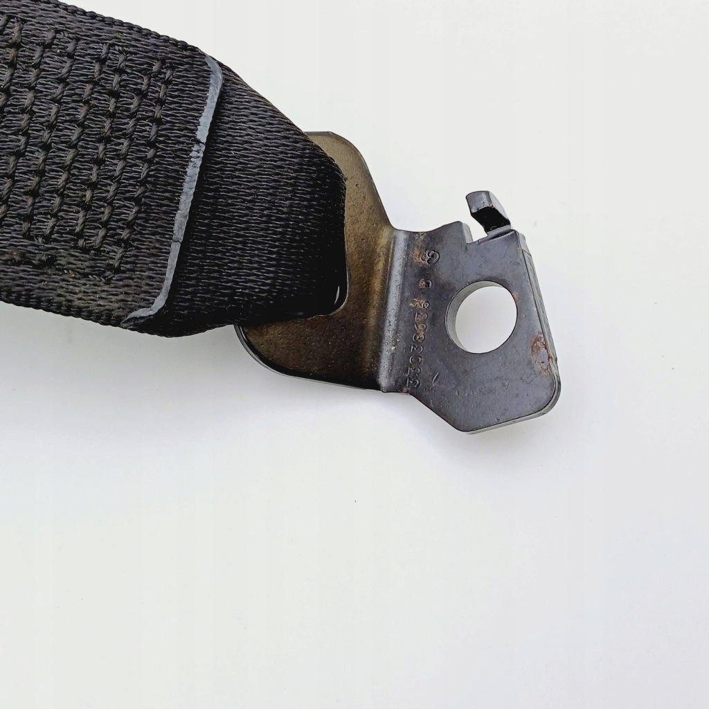 Кліпса поперечина безпеки середній задній bmw 5 e60 7059774 / 33027193 nr595 Київ