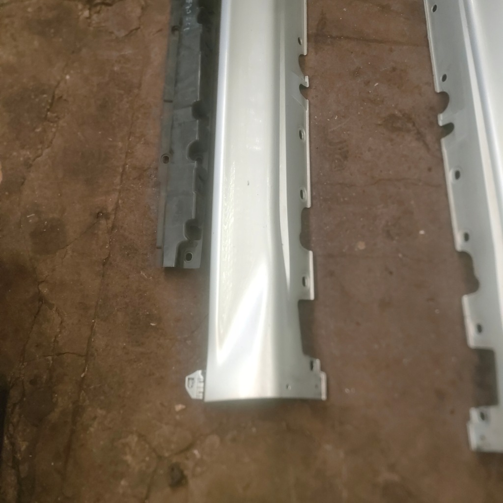 фото №7, Bmw e70 x5 lift накладка молдинг порог titansilber 354