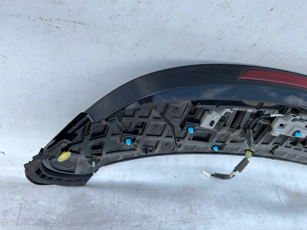 фото №5, Mazda cx30 спойлер кришки оригінал