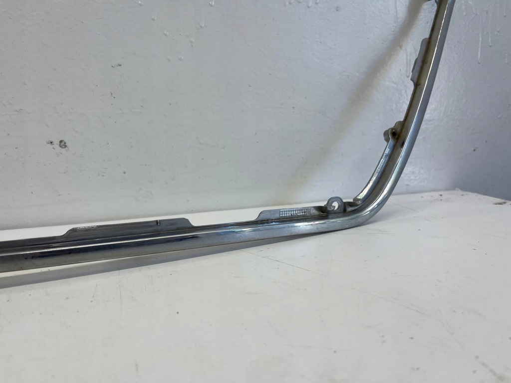 фото №8, Toyota auris 13- молдинг рамка хром решітка dół