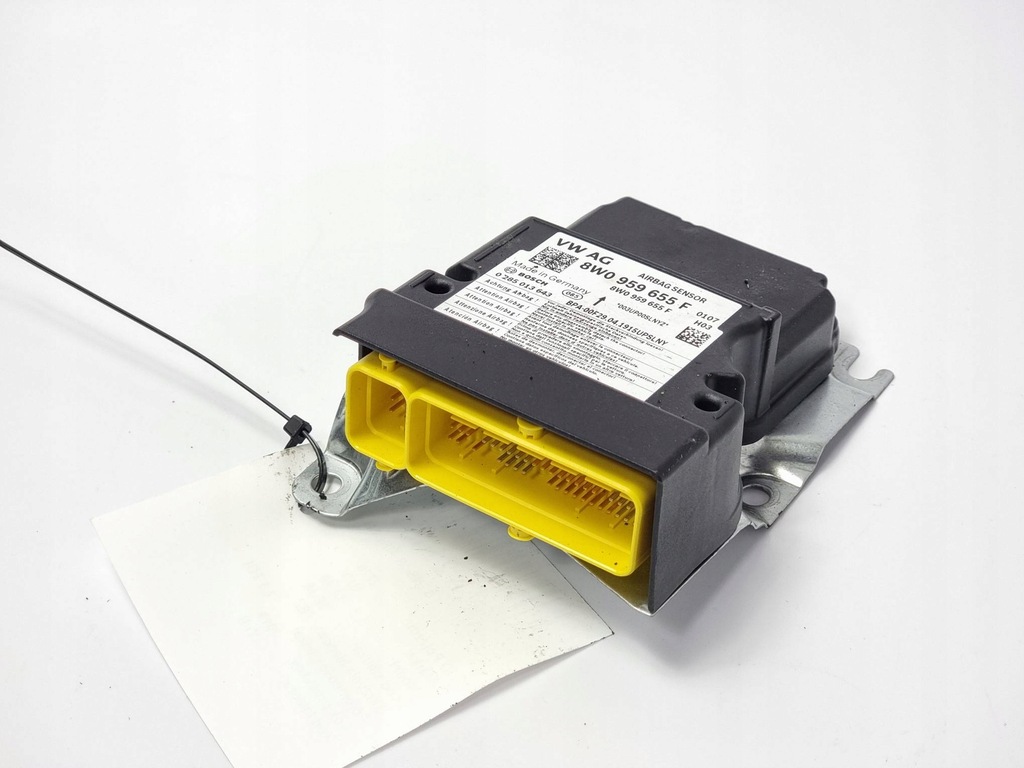 фото №1, Датчик подушка безопасности 8w0959655f audi a4 b9