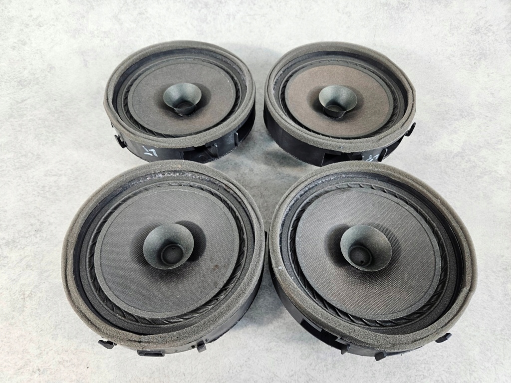 фото №6, Динамик w дверь mitsubishi space star ii 14-16