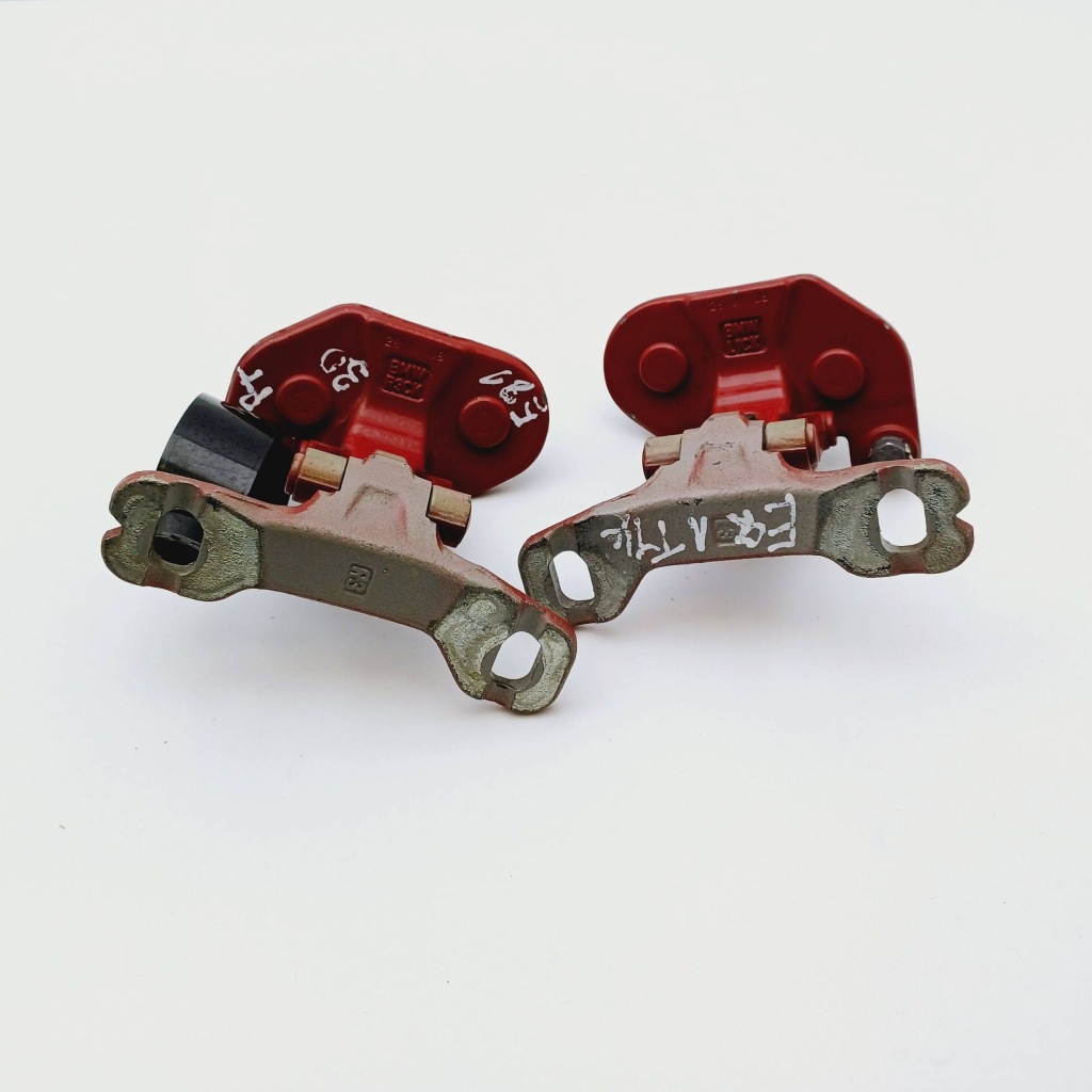 Петля петлі кришки багажника комплект bmw 1 e81 lak: a61 706062508 nr50 Недорого