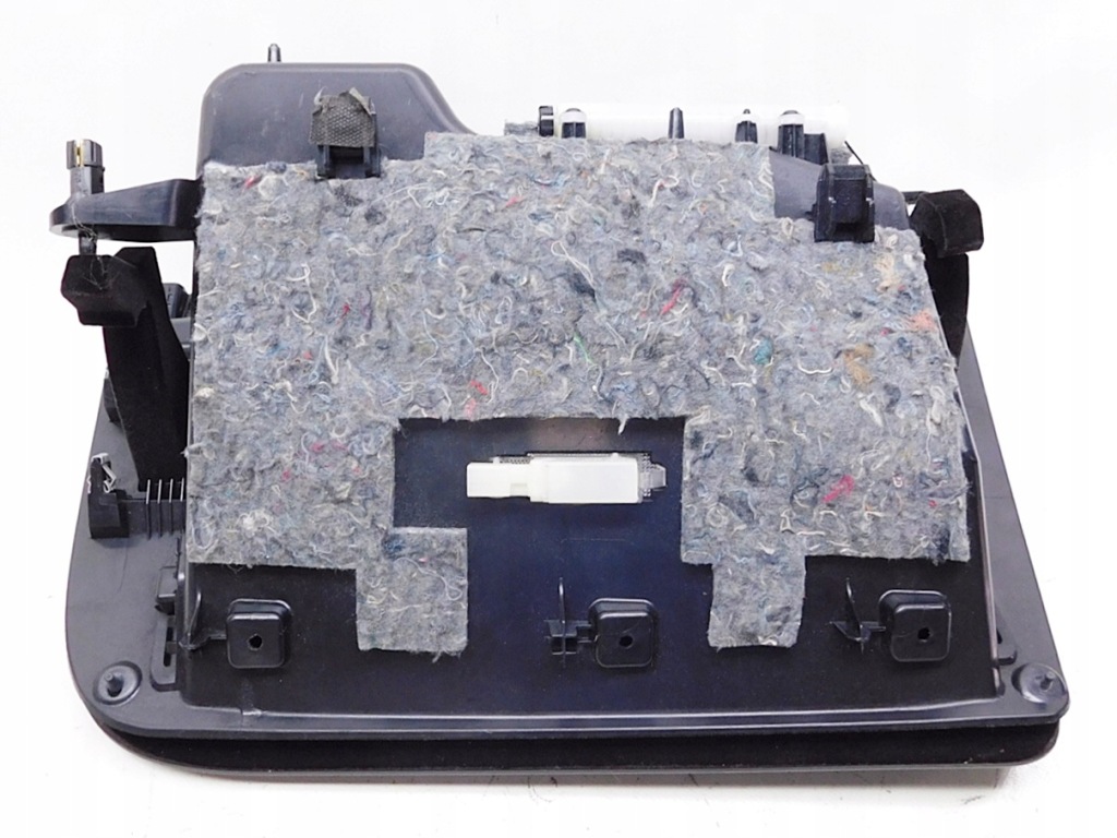 фото №3, Бардачок панели пассажира - alfa romeo giulia eu