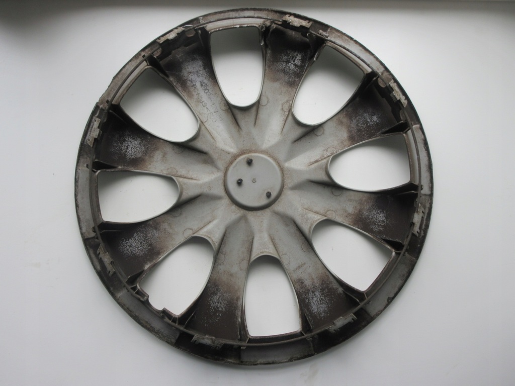 фото №7, Колпак крышка toyota corolla e15 auris 42602-12720