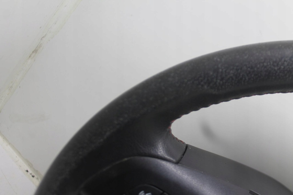 фото №6, Повітропровід шкіряний multi круїз-контроль czerwona нитка mazda 3 mps ii bl