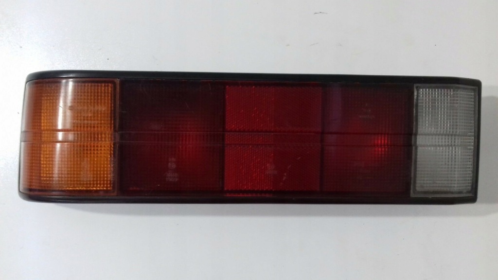 Купить Opel rekord sedan лампа левая