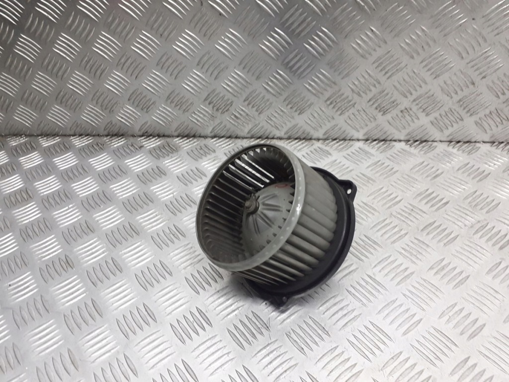 фото №3, Вентилятор обдув toyota yaris i