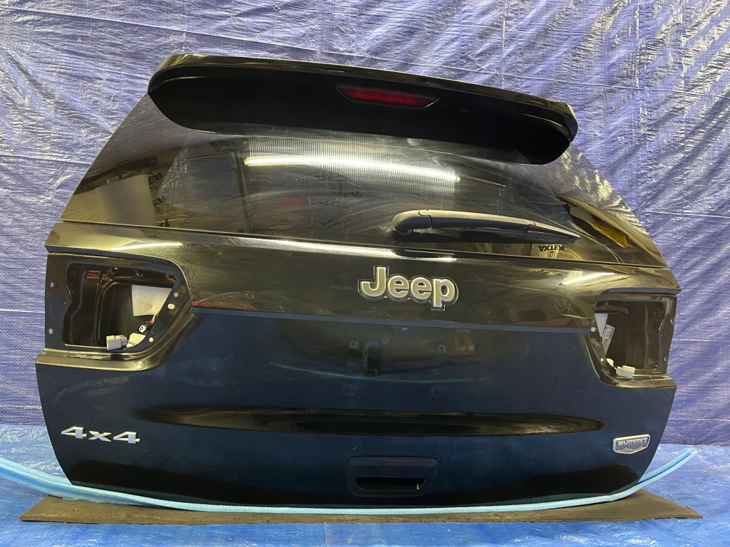 фото №1, Jeep grand cherokee wk2 lift кришка багажника багажника pxj
