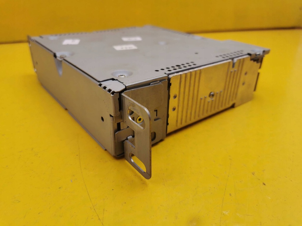 фото №3, Renault zoe радиопроигрыватель радио 281151761r