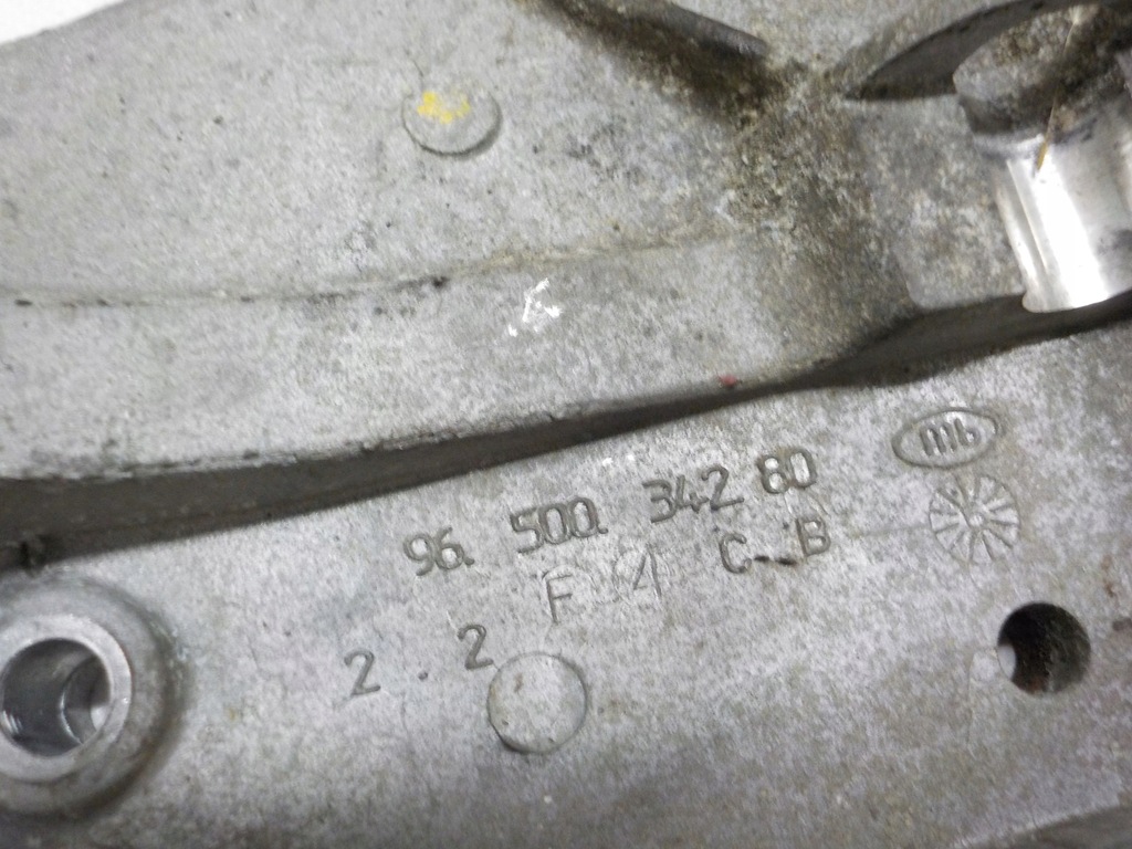 фото №3, Peugeot 407 2.0 hdi кронштейн генератора