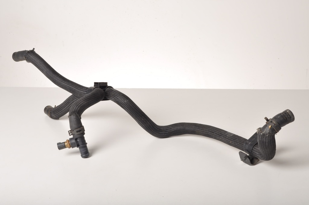 фото №5, Nissan leaf i ze0 труба шланг wody