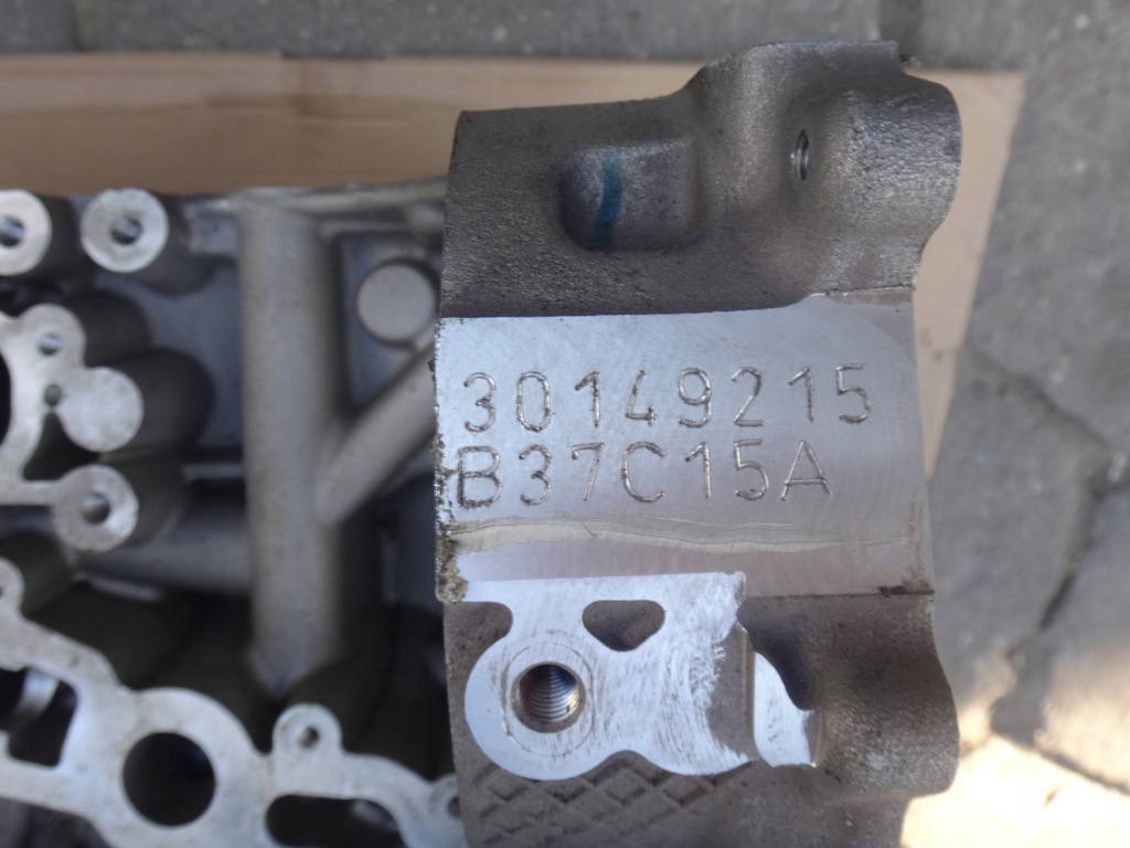 фото №6, Dół двигуна блок wał поршні bmw f25 f26 mini f55 f56 f57 b37c15a b37
