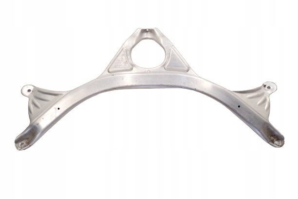 фото №1, ^^ audi a6 c7 кронштейн поперечний 4g0805645c