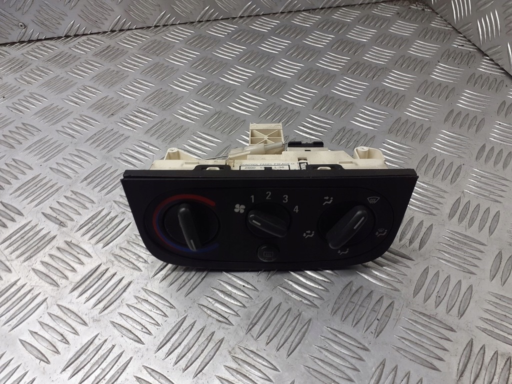 фото №1, Панель управление обдув opel corsa c