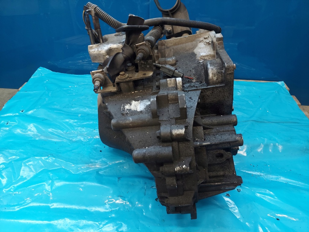 Коробка передач volvo v40 i 1.9 td с Разборки