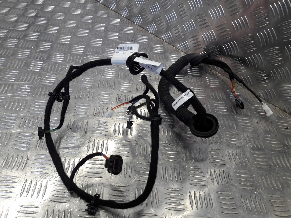 фото №10, Mercedes c w205 джгут кришки багажника a2055404984