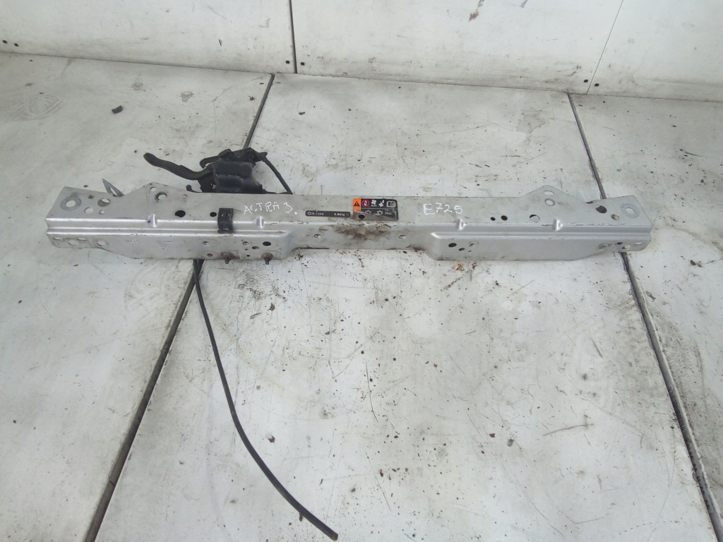 Купити E725 ремінь передній astra j