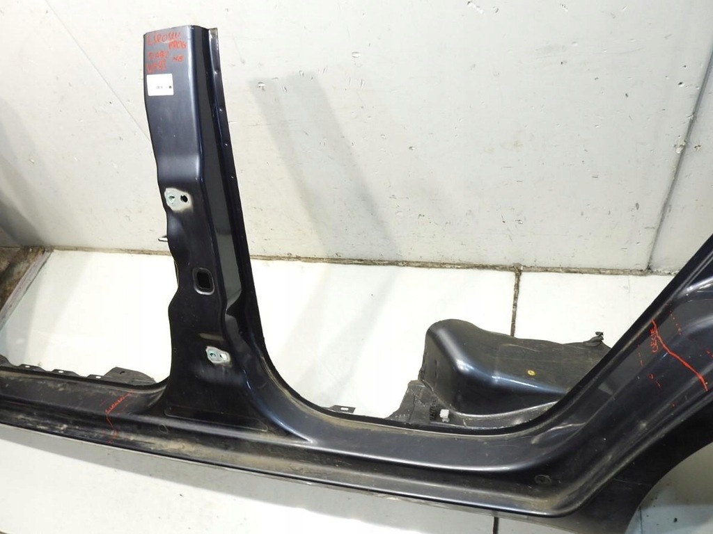 фото №9, Поріг блок двигуна лівий задня lf8j skoda fabia ii