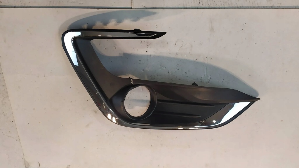 фото №1, Решётка противотуманной фары правая ford ka + na хром