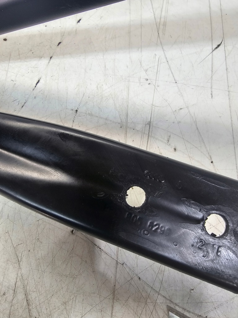 фото №5, Розпірка підсилювач чашка audi q5 8r 8r0805629g