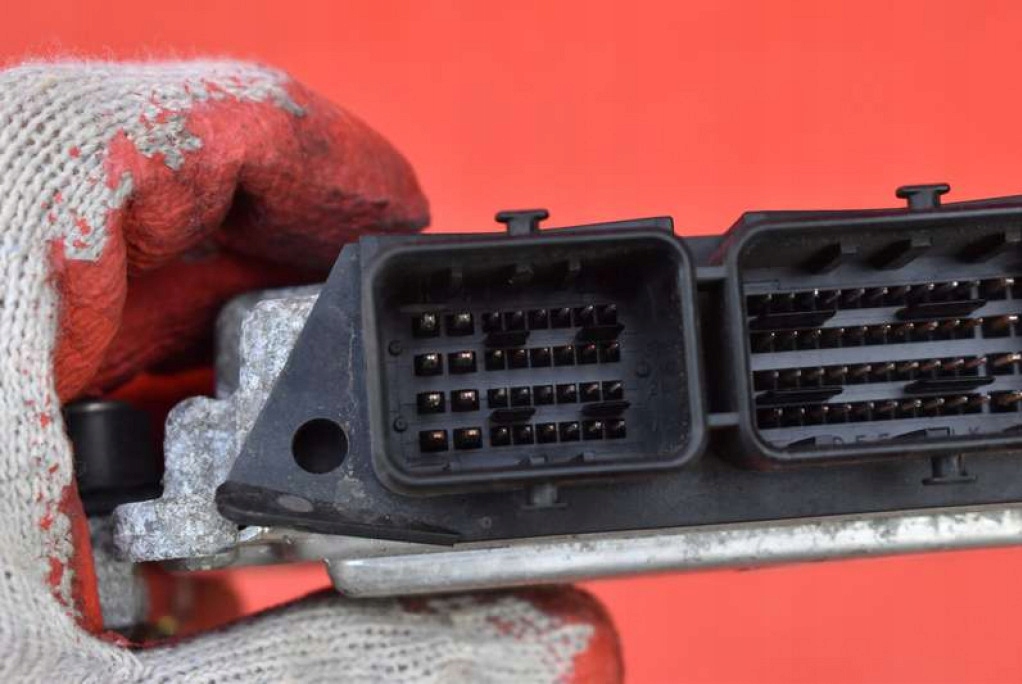 фото №9, Блок управления двигателя 4m61-12a650-ba 0281011952 mazda 3 1 i bk 1.6 citd 109 km