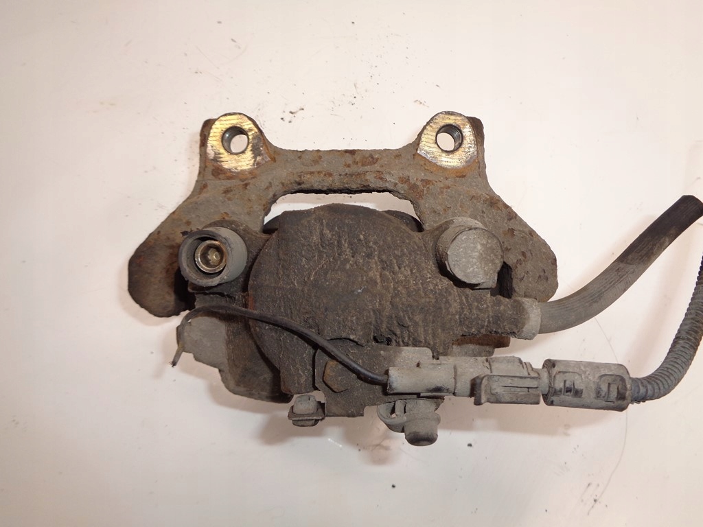 фото №4, Суппорт тормозной левый перед alfa romeo 147 1.9 jtd